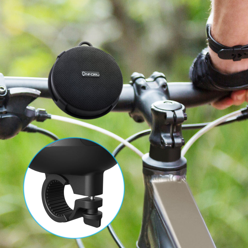Photo Shoot Wrist: Portable Bluetooth Bike Speaker (Black)