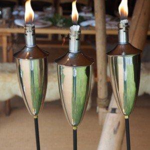 Outdoor garden oil burners