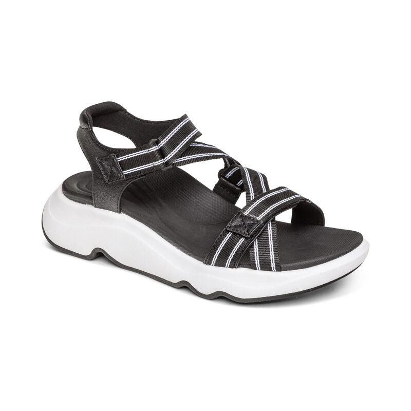 Aetrex Footwear and Orthotics | Tradehome Shoes