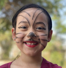 girl with face painting