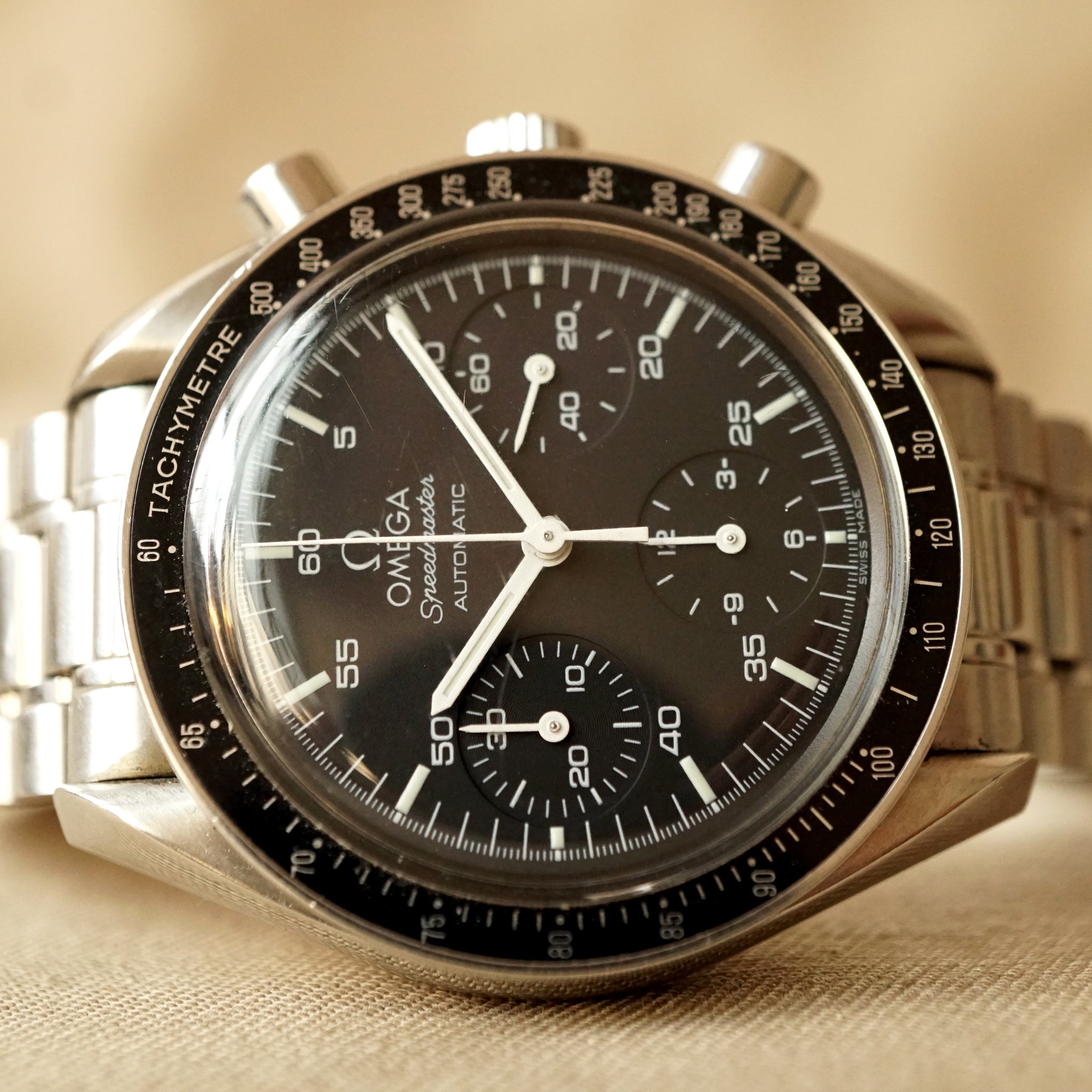 omega speedmaster reduced lug to lug