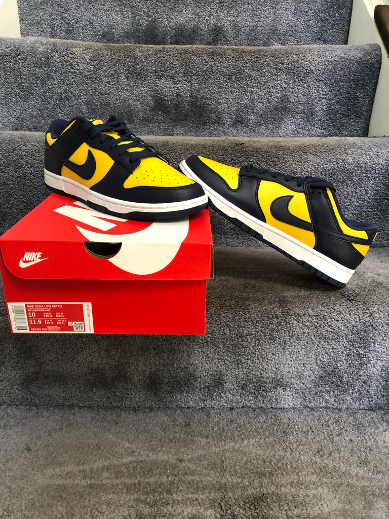 dunk low retro michigan