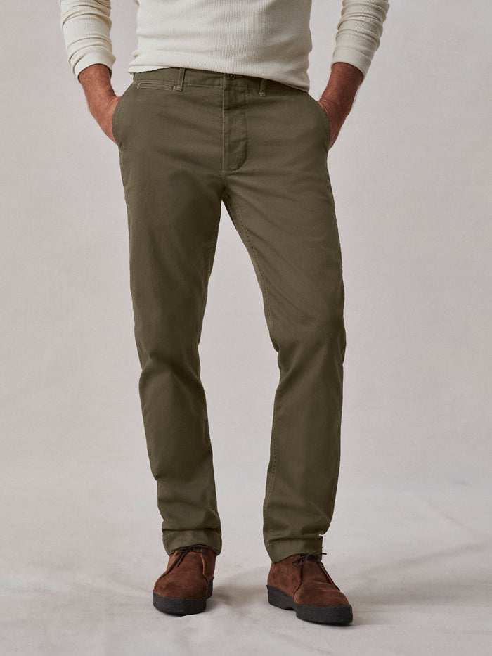 Model Wearing Field Olive Slub Twill Maverick Slim Officer Pant