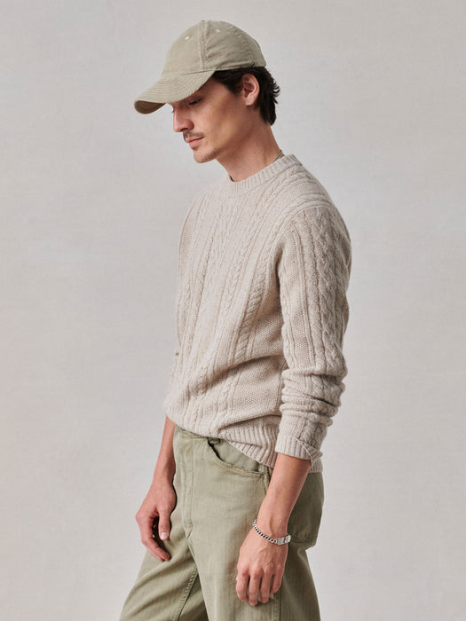 18 Best Men's Cable Knit Sweaters, According to Style Editors