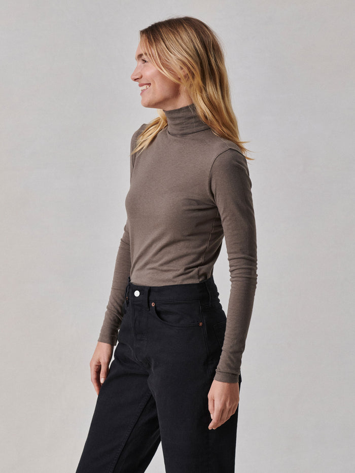 Model Wearing Smokey Ash Cloud Jersey Turtleneck