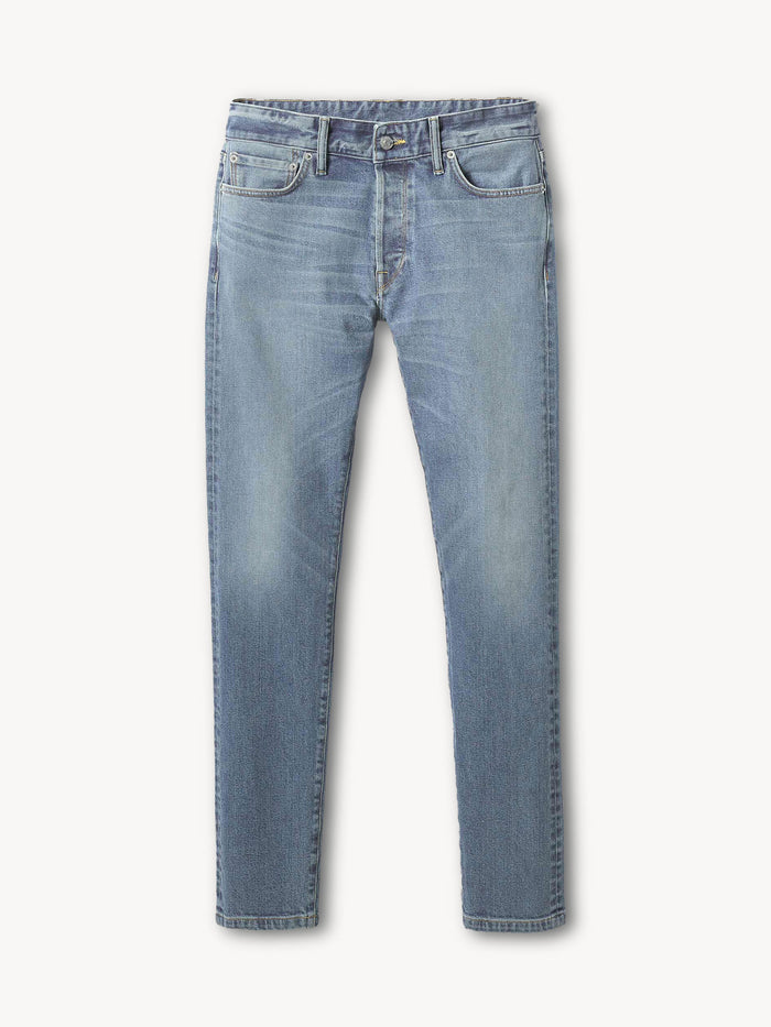 L009 Light Wash Maverick Slim Jean - Product Flat