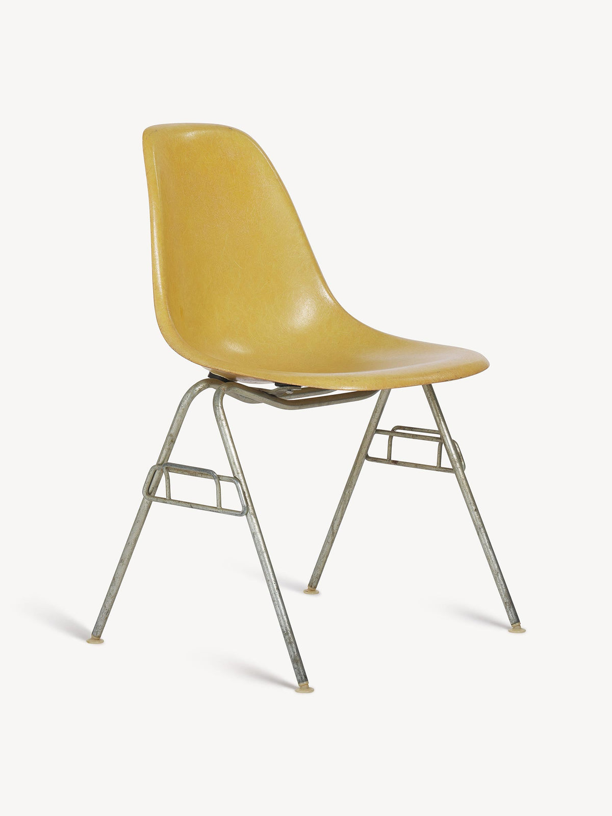 Eames Fiberglass Chairs, Set of 4 - 0263 - Product Flat