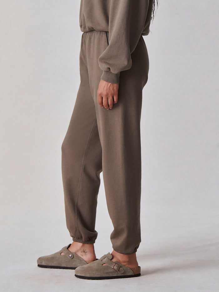 Model Wearing Smokey Ash Vintage Interloop Sweatpant - Side