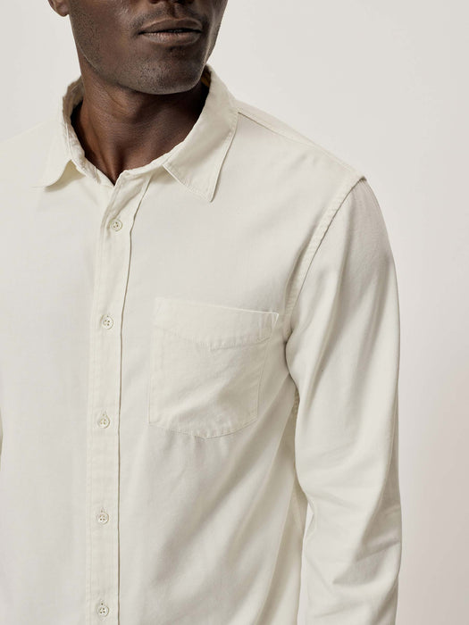 Buck Mason Men's Draped Twill One Pocket Shirt in Natural, Size Xs | Cotton