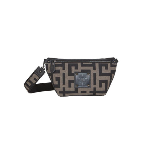 products/gynaikeia-tsanta-ames-votsalo-leather-pouro-black-01_96fc5f52-5828-4f28-aa08-7ce6484ea3ea.jpg