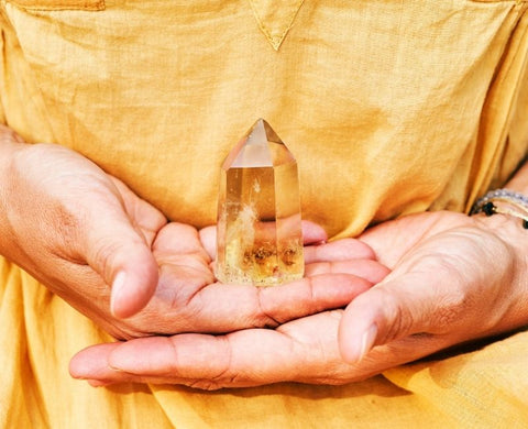 yellow chakra crystals