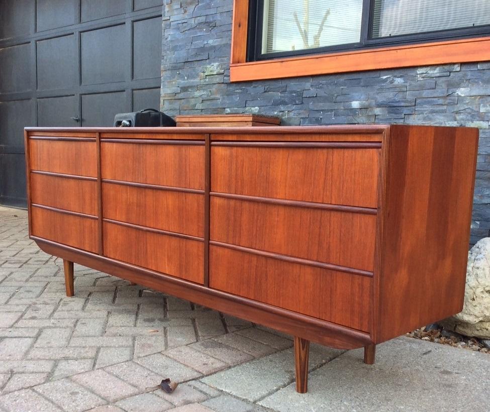 Refinished Mcm Teak 9 Drawers Dresser Tallboy Headboard With