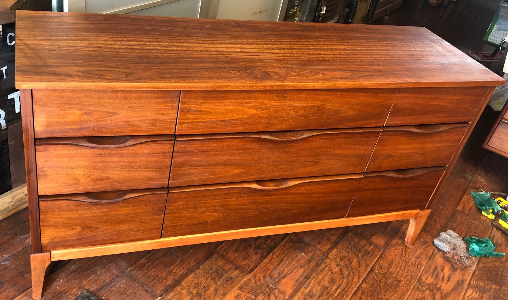 Refinished Mcm Walnut Dresser 9 Drawers Compact 58 5 Mid
