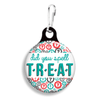 Charm para collar "Did You Spell Treat?"
