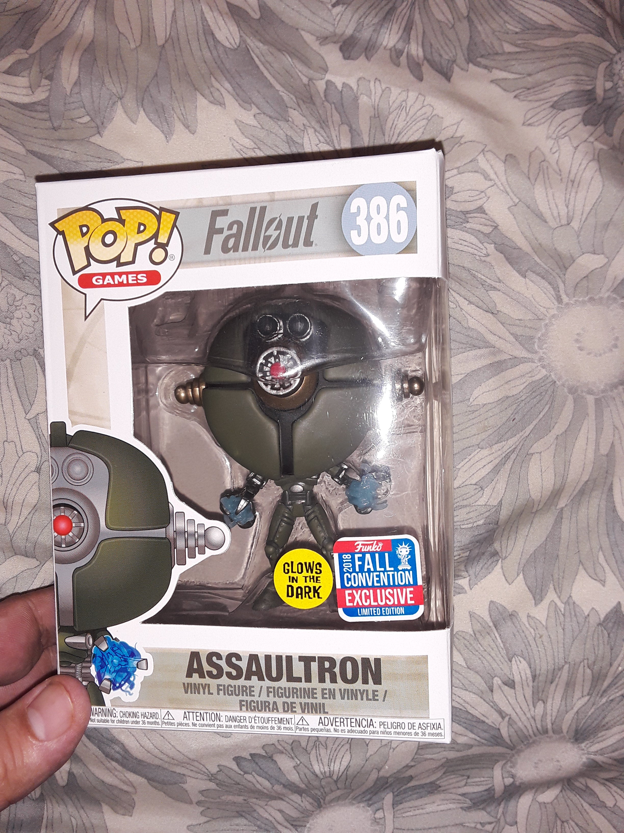 funko pop assaultron