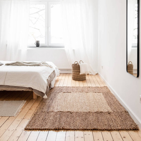 Eckiger Naturfaser Teppiche im Schlafzimmer