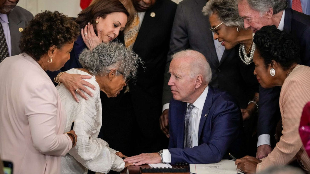 Opal Lee with President Biden and VP Kamala Harris