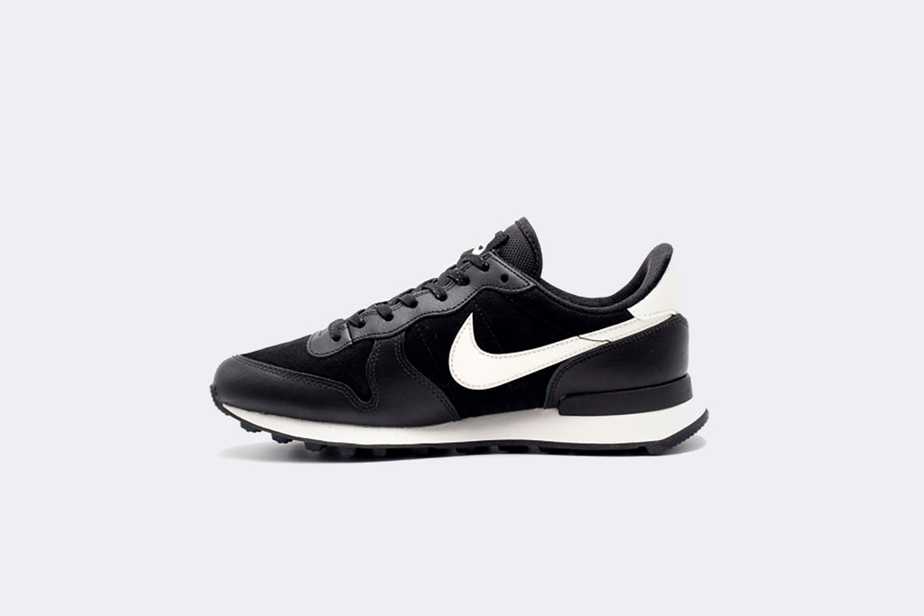 Wmns Internationalist Essential Consuela Store