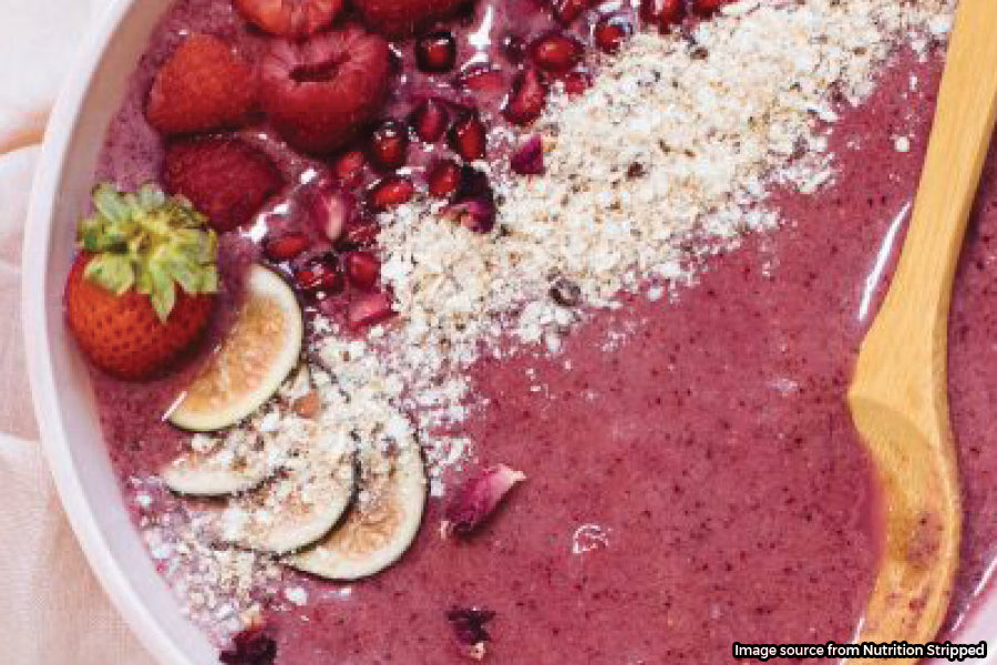 dragon fruit smoothie bowl