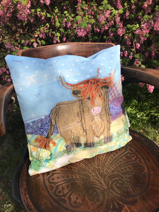 jellycat highland cow cushion