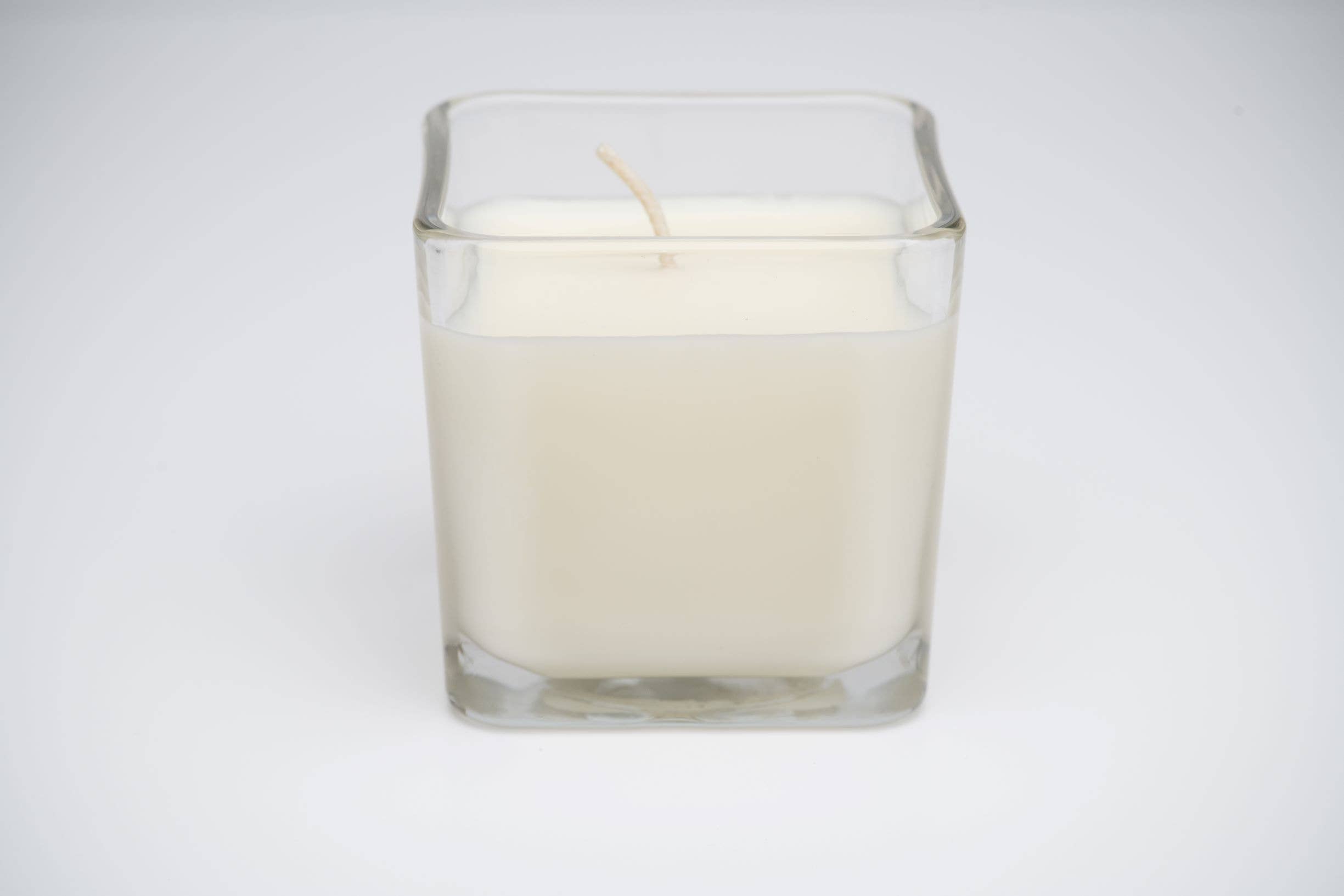 Peppermint & Eucalyptus: 2-in-1 Soy Lotion Candle