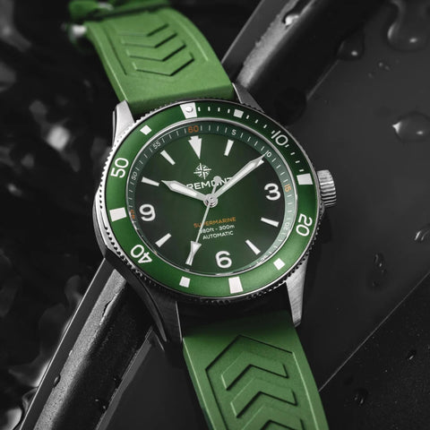 bremont-watch-supermarine-300m-rubber-sm40-nd-ss-gn-r-s