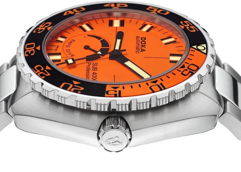 doxa-watch-sub-4000t-professional-limited-edition-bracelet
