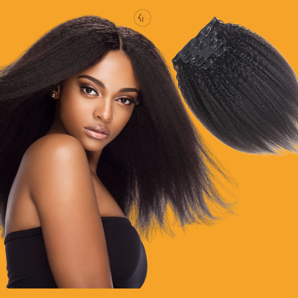Extensions à clips pour cheveux afro lisses - kinky straight, montrant la transition fluide de textures entre les cheveux naturels et les extensions pour un look plein et naturel