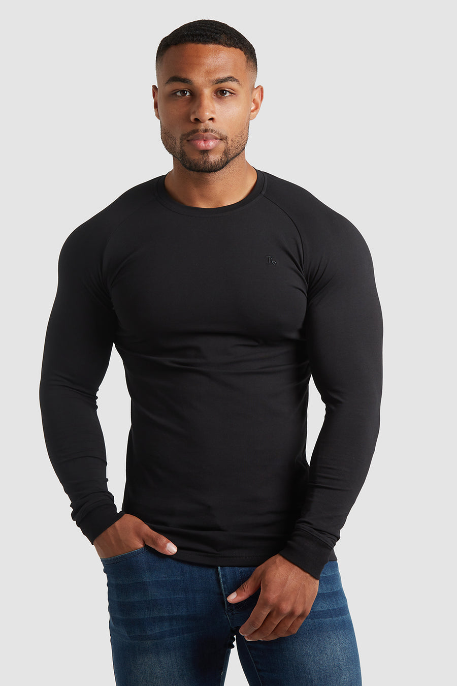 Athletic Fit T-Shirt in Black - TAILORED ATHLETE - USA