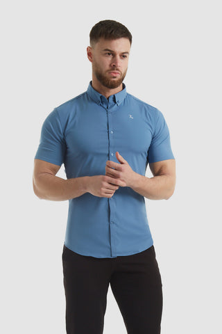 Best Shirts for Big Arms (No More Sizing Up) - TAILORED ATHLETE - USA