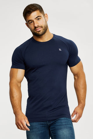 shirt for tall athletic guys