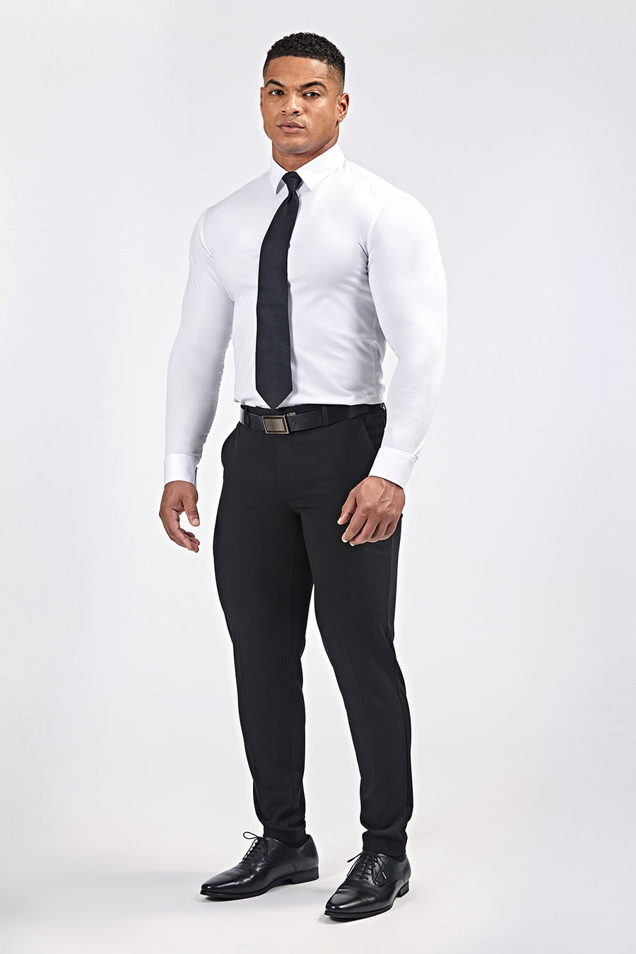 Essential Pants in Black - TAILORED ATHLETE