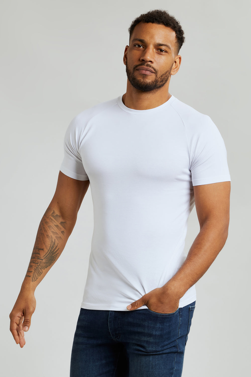 dynasti Acquiesce etikette 3 Pack Basic Athletic Fit T-Shirts in White/Black/Grey - TAILORED ATHLETE
