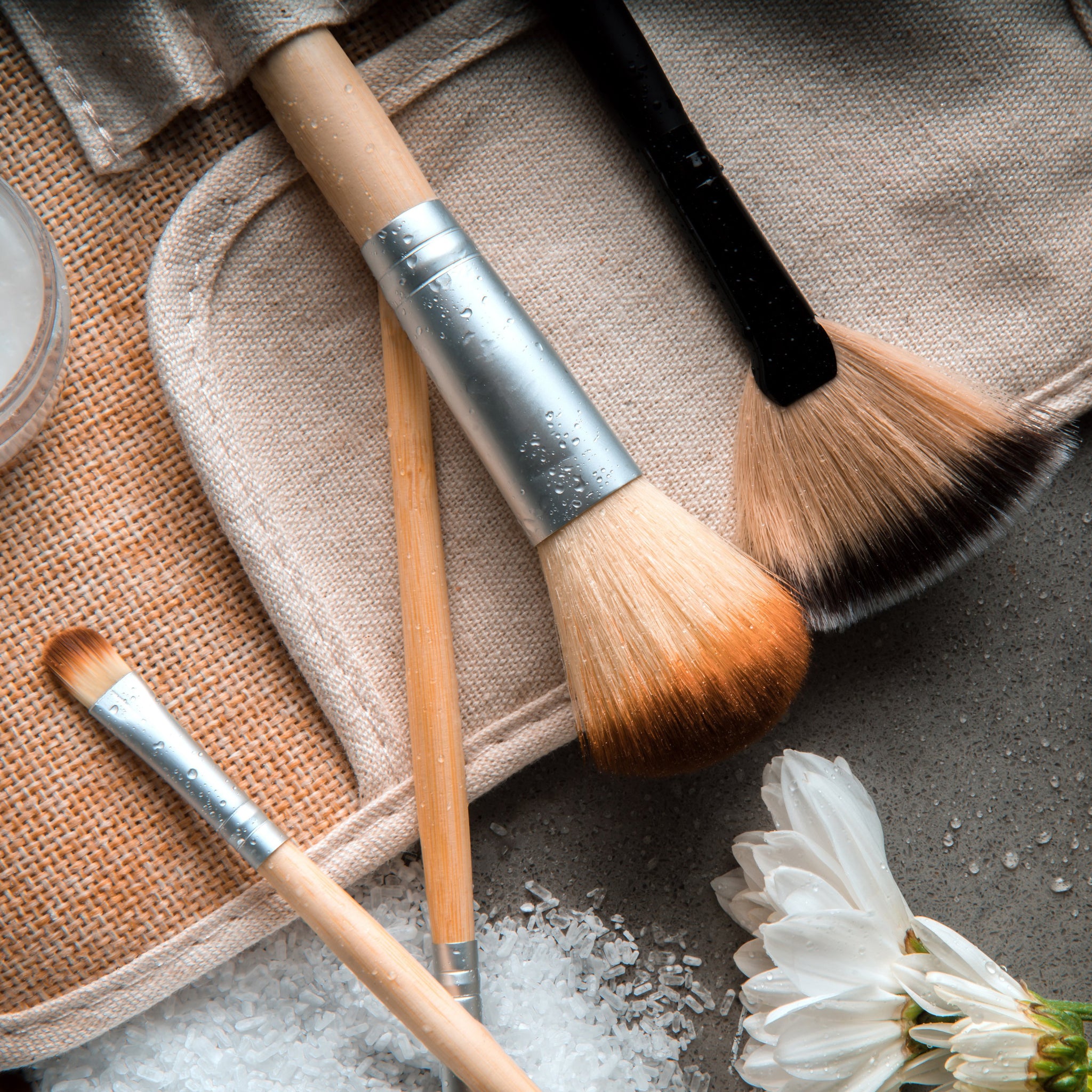 how to remove makeup from brushes