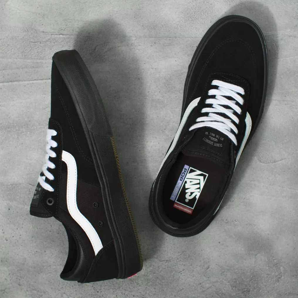 vans gilbert crockett blackout