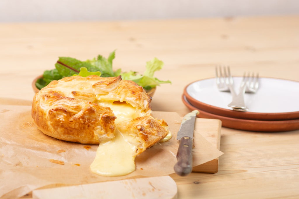 camembert baked cheese in pastry