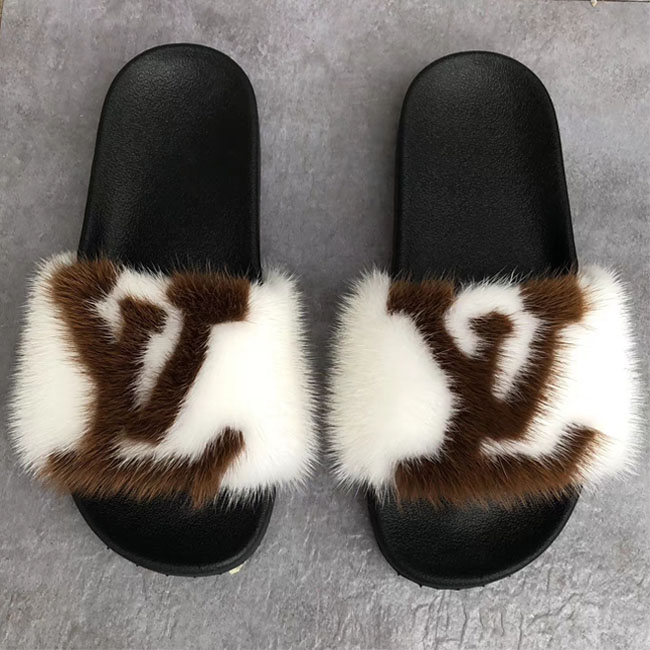 custom fur slides