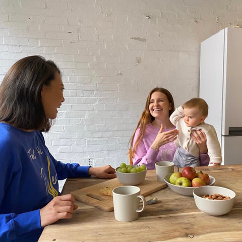 Maternity & Breastfeeding sweatshirts - behind the scenes of a fashion photo shoot by NINE+QUARTER Maternity & Breastfeeding clothes