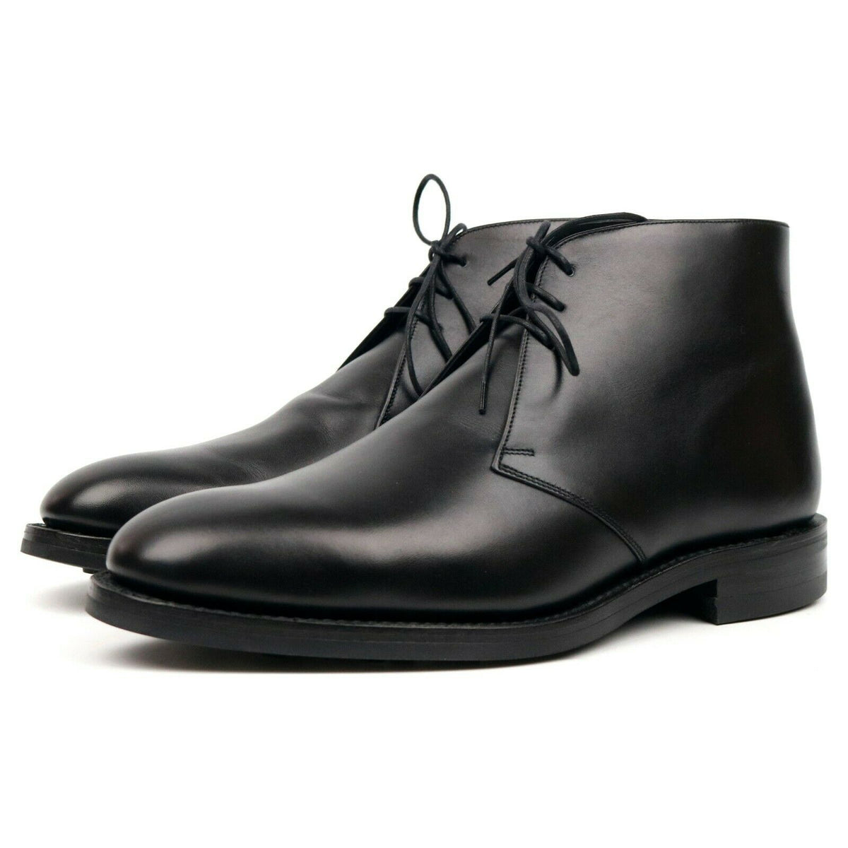 loake kempton leather chukka boots black