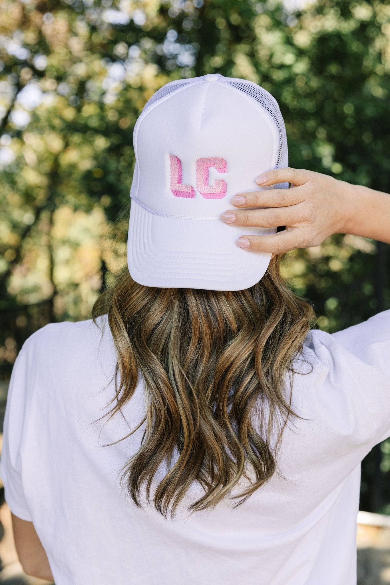 Embroidered Straw Beach Hat - Sprinkled With Pink