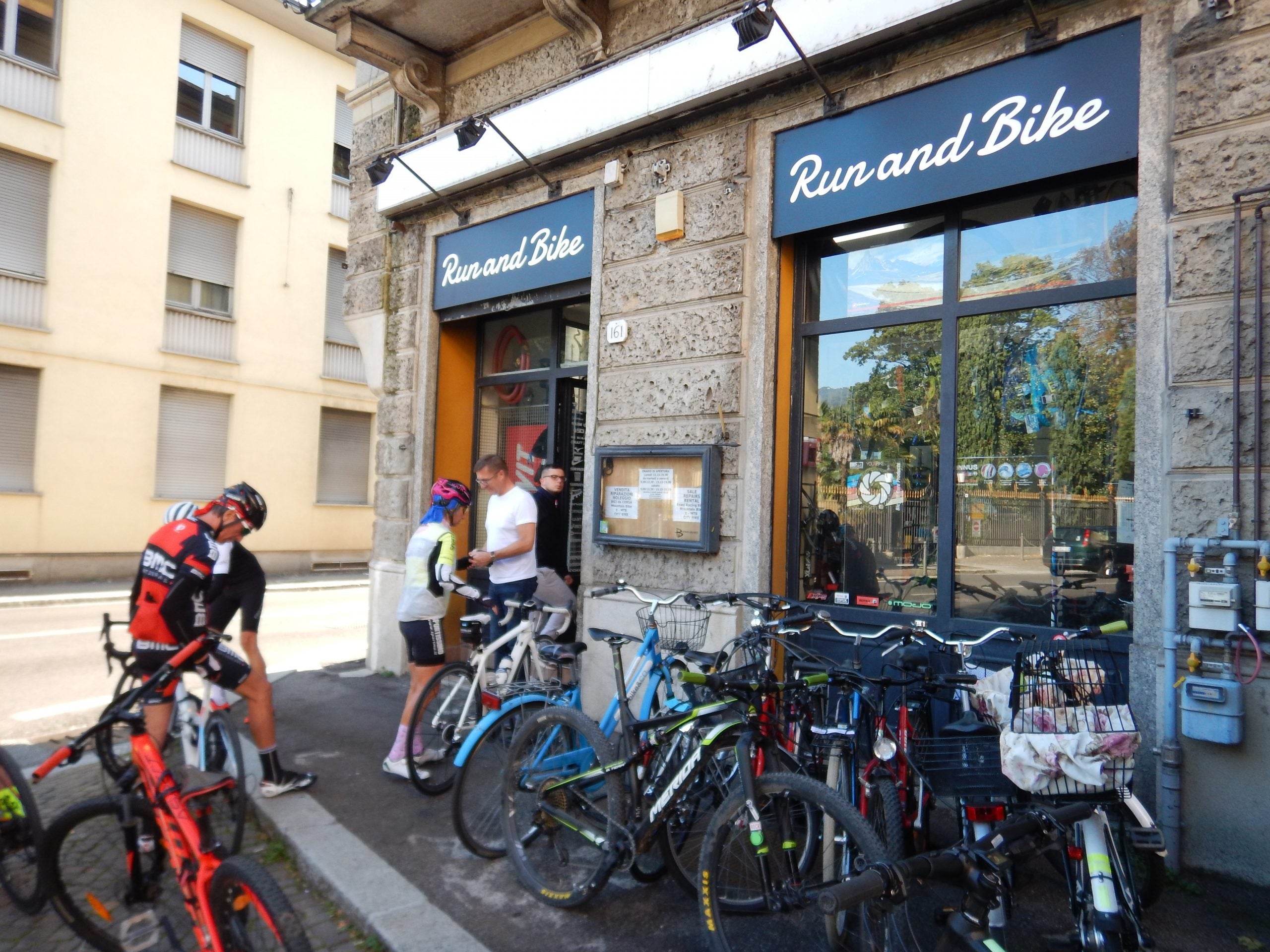 Ride Review Biking Italys Lake Como By E-Mountain Bike