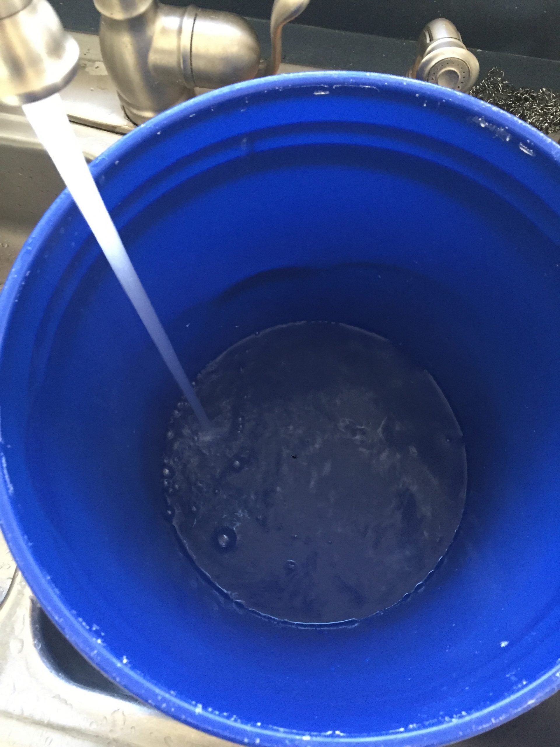Homemade Laundry Detergent For Smelly Athletic Clothing -  5 Gallon Bucket