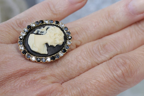 cameo ring vintage