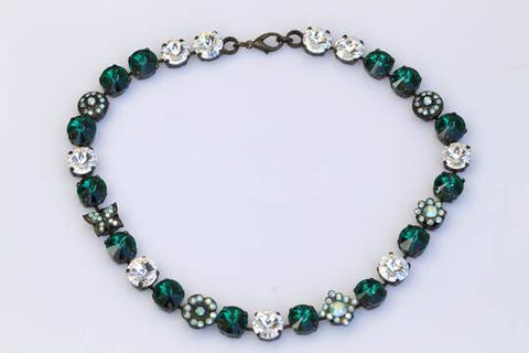 dark emerald necklace