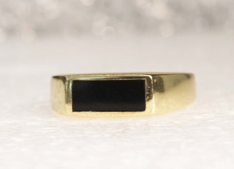 onyx gold ring