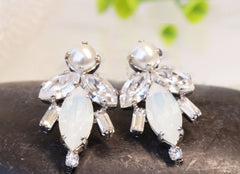 pearl drop earrings