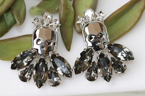 skull earrings for women