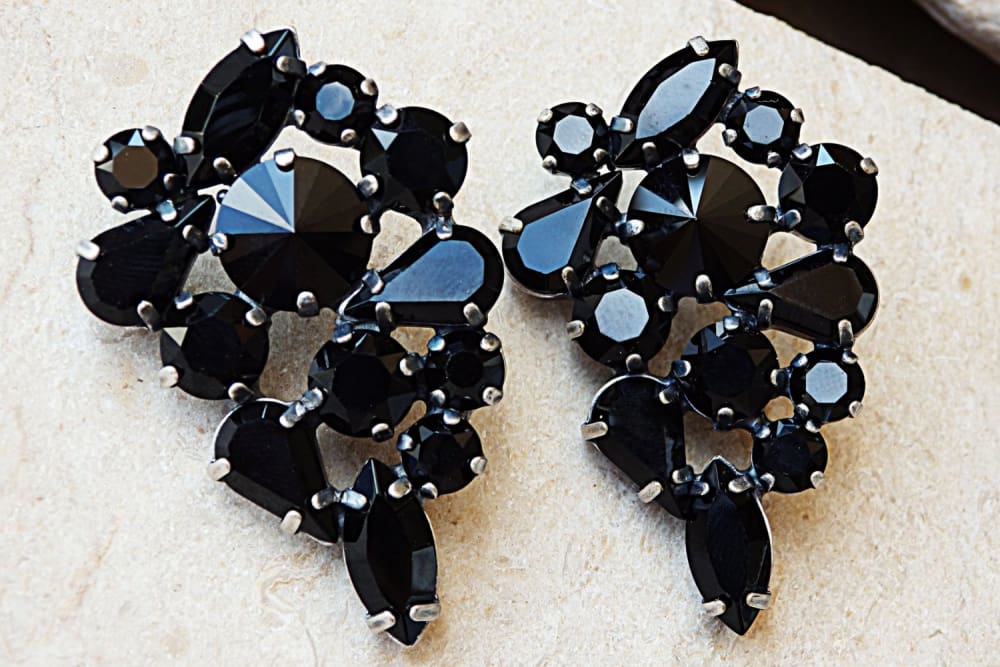 big black stud earrings