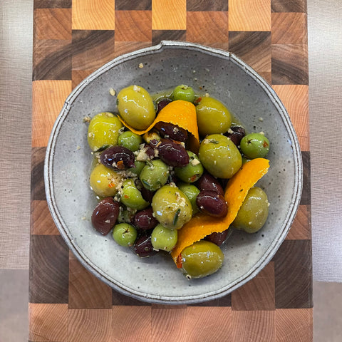 Marinated Olives - Easy Recipe with 15 Minutes of Prep