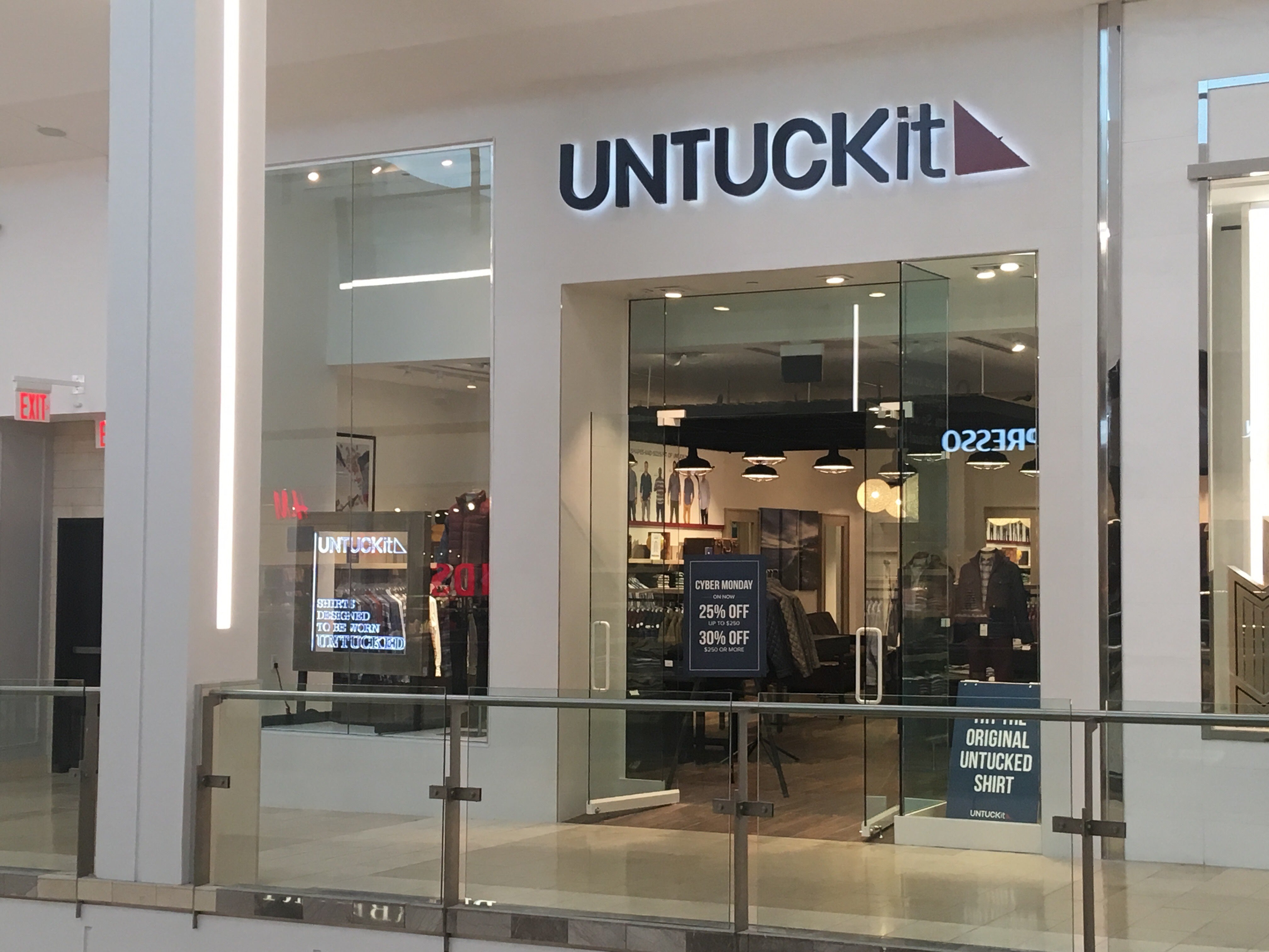 Uniqlo shutters Garden State Plaza location